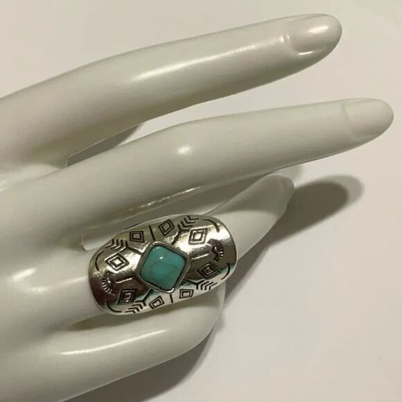 Jewelry - Gorgeous Southwestern Ring SALE  
